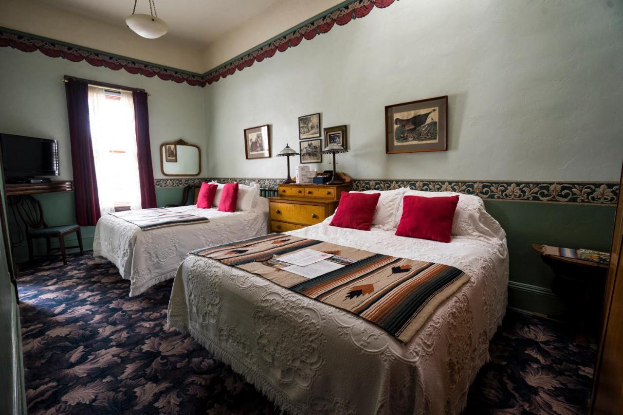 Red Garter Inn Williams Ngoại thất bức ảnh