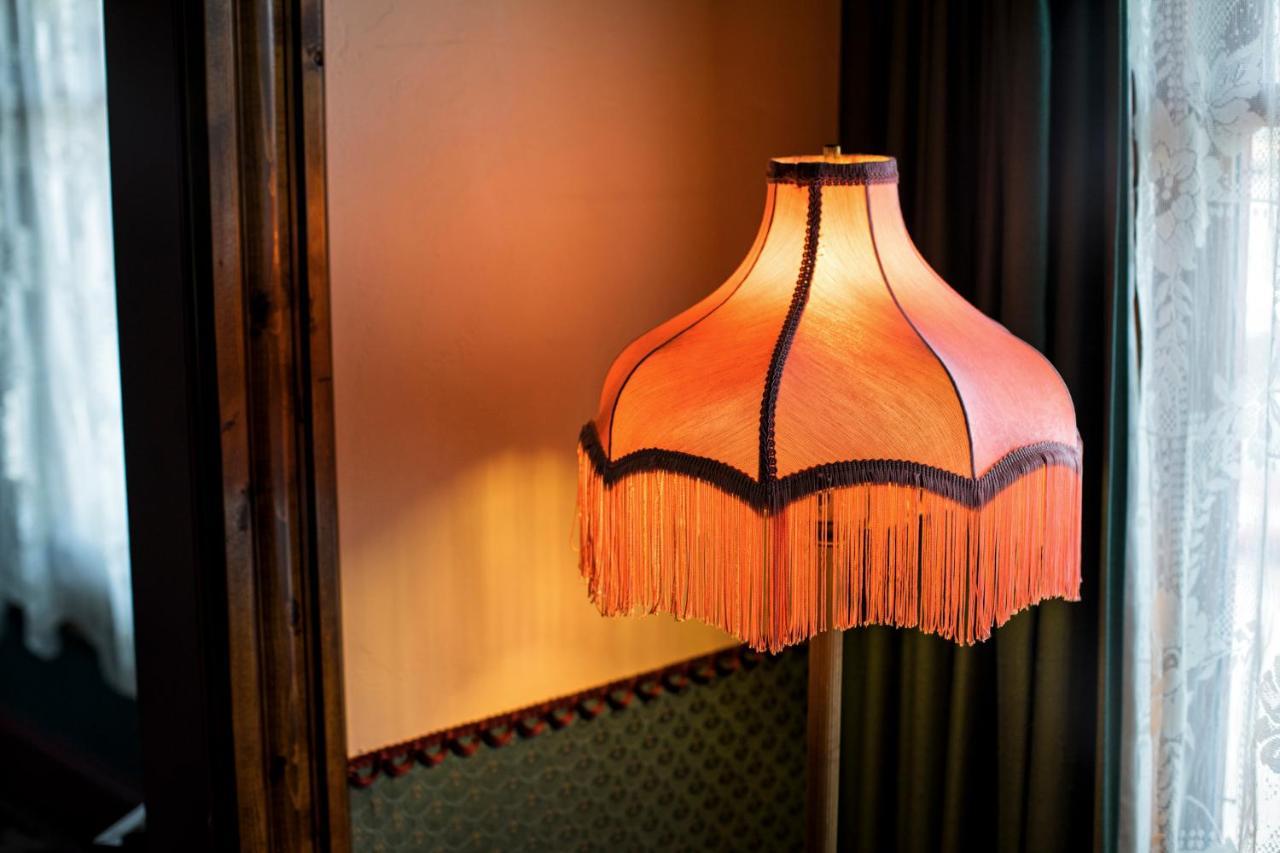 Red Garter Inn Williams Ngoại thất bức ảnh